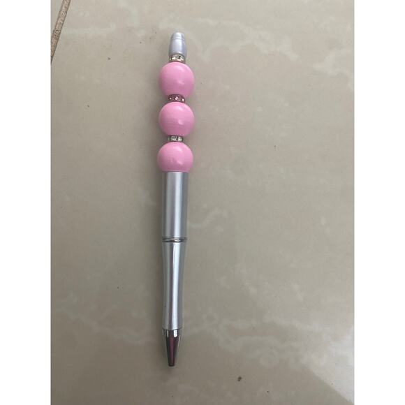 Pink beaded pen - Picture 1 of 1